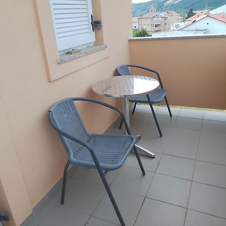 Apartments Rajka Lopar Esterno foto